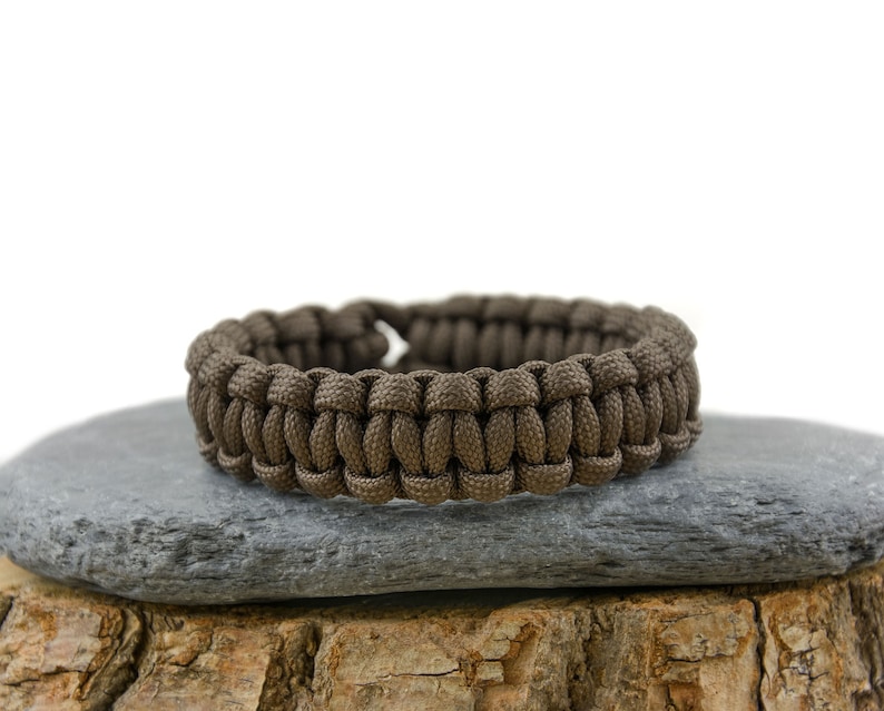 Mad Max Style Adjustable Paracord Survival Bracelet Black, Foliage Green or Gun Grey Gun Grey