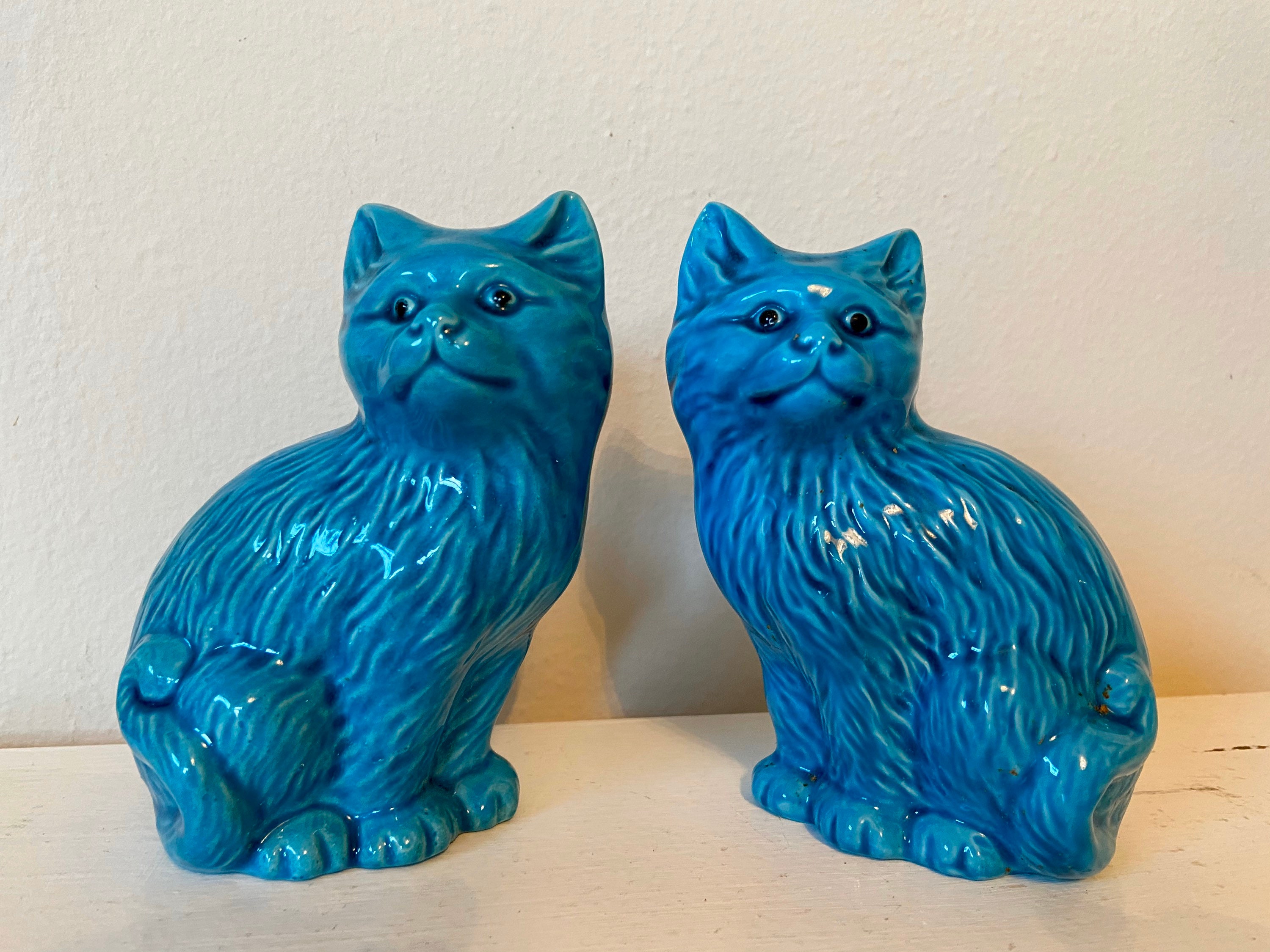 ターコイズブルー猫 Porcelain cats turquoise blue Cat figurines ceramic cat figurines