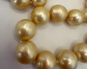 Vintage Baroque Cultured Pearl Necklace | Large Knotted Pearls | Mid-Century 1940s–1960s Estate Jewelry