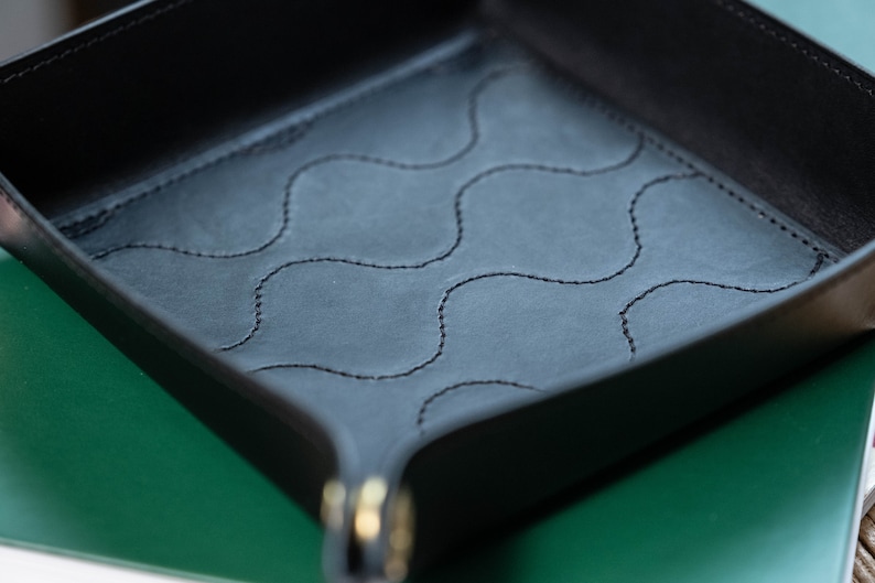 Quilted Black Leather Valet Tray image 2