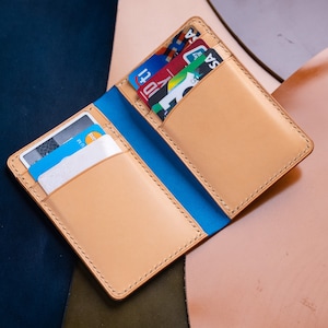7 COLORS Shell Cordovan & Natural Leather Vertical Card Wallet image 4