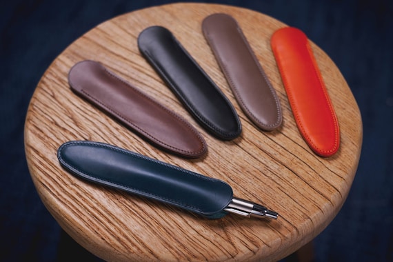13 COULEURS Buttero Leather Single Pen Sleeve - Etsy France