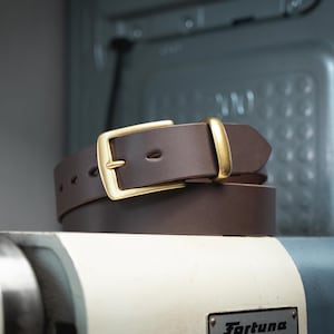 Chocolate Vegetable tanned Leather Standard Belt - front view with solid brass buckle and solid brass belt loop