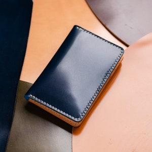 7 COLORS Shell Cordovan & Natural Leather Vertical Card Wallet Navy Blue