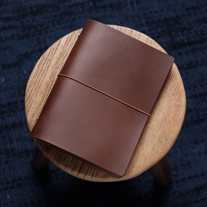 Capa de pasta de couro marrom Buttero com fecho elástico para Filofax