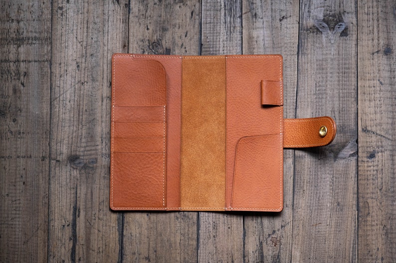 6 COLORS Weeks Snap Closure Pebbled Leather Cover with Card Slots Orange-brown