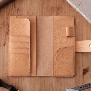 6 COLORS Weeks Snap Closure Pebbled Leather Cover with Card Slots Natural