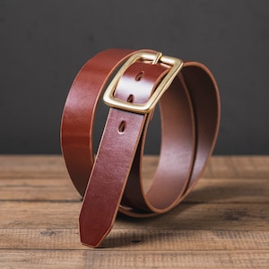 The Kentucky Belt - Stitched Brown Bridle Nameplate Belt – Clayton & Crume