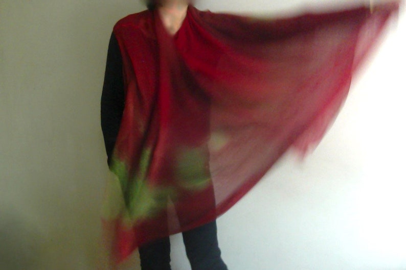 red linen poncho natural linen PONCHO red end green VEGAN sustainable knitwear by Tati image 7