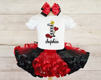 Baby Girl Queen of Hearts Birthday Outfit, Alice in Wonderland Tutu Personalized Bodysuit, Perfect for Cake Smash or Birthday Photos