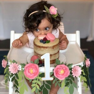 Miniature Mixed Leaf Garland for High Chair