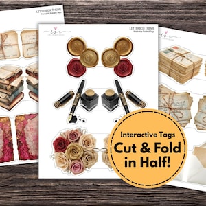 Könnte beinhalten: Druckbare Letterbox-Themen-Tags mit Vintage-Schlüsseln, Büchern, Umschlägen, Wachssiegeln, Tintenfässern und Rosen. Die Tags haben eine Vintage-Ästhetik und enthalten den Text "Interactive Tags Cut & Fold in Half!"
