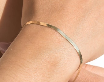 Pulsera de cadena de espiga, cadena de serpiente de oro macizo de 14K, joyería de cadena de espiga, pulsera K14 de oro macizo, pulsera minimalista delicada