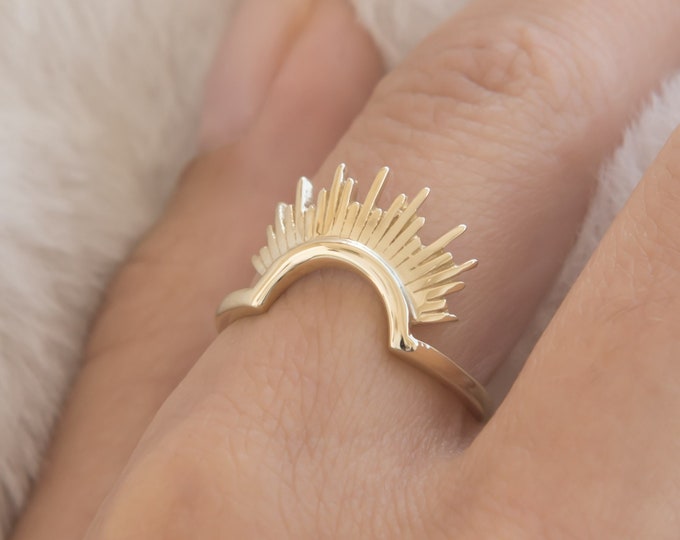 14k Gold Sunburst Ring, Sunshine 14k Gold Ring, Radius Statement Ring, Goddess Crown Ring, Rays of Sun Gold Ring, Beam Shaped 14k Gold Ring