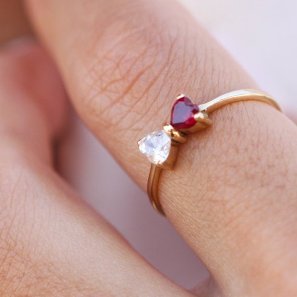 Bague coeur, bague noeud, or massif K14, bague noeud, bague coeur, bague délicate, bague Cz à empiler, bague amour, bague coeur minimaliste, cadeau d'anniversaire