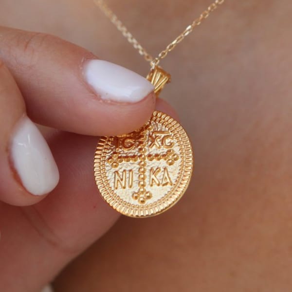Collier chrétien grec en or, collier croix byzantine ovale, pièce de monnaie orthodoxe en or massif 14 carats, bijoux de baptême, cadeau de protection de nouveau-né
