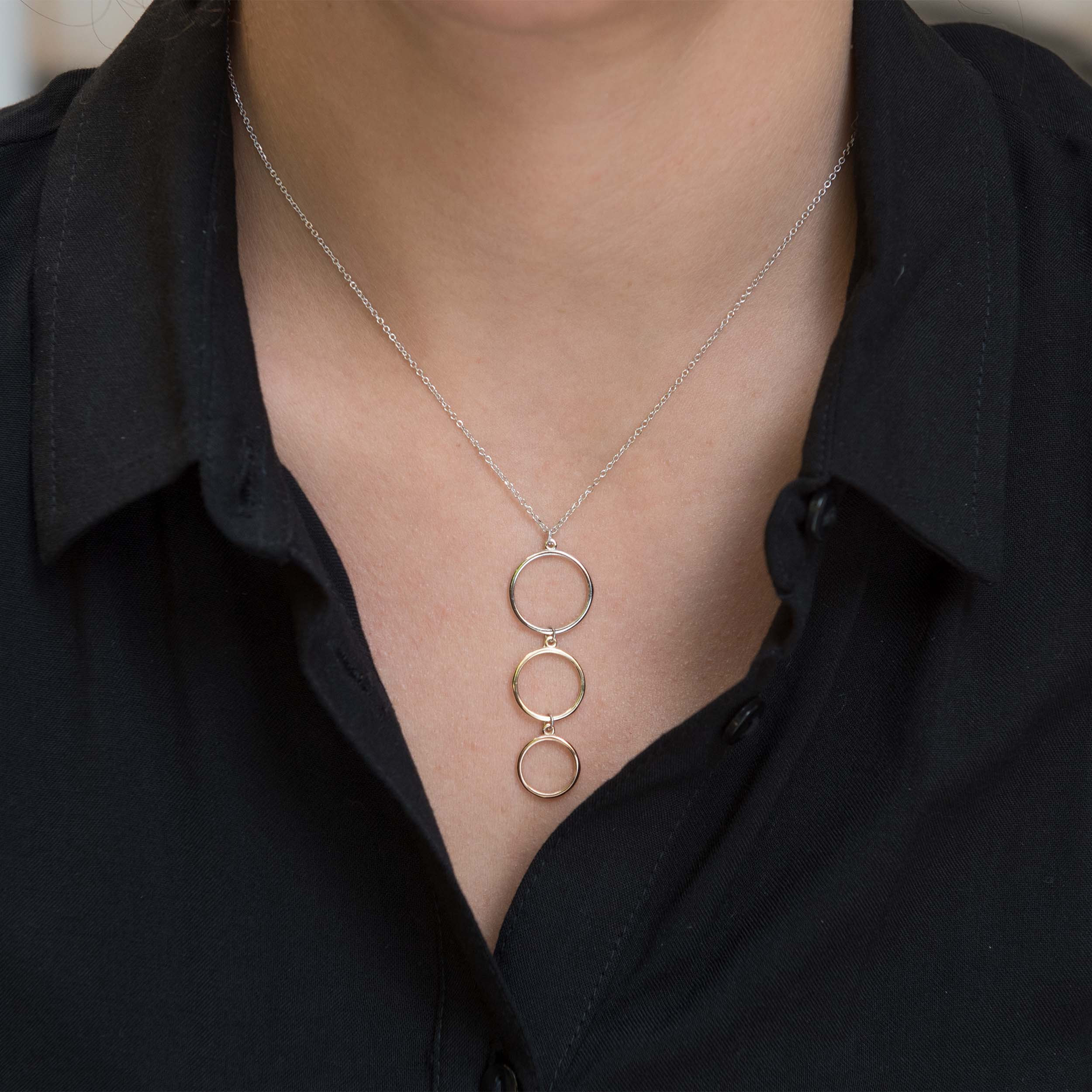 Solid Gold Circles Necklace, Gold 14k Linked Rings, Linked Rings