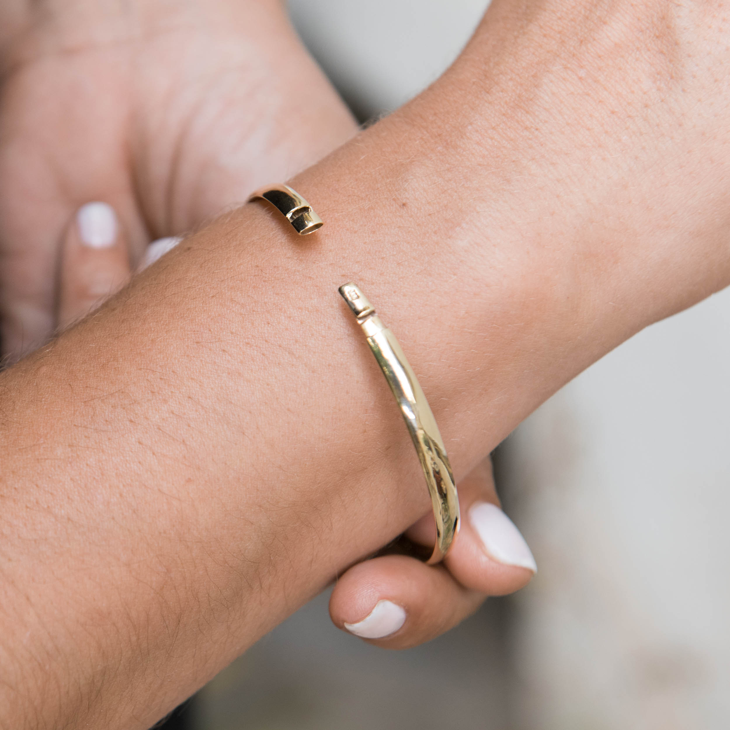 14K Gold Classic Bangle