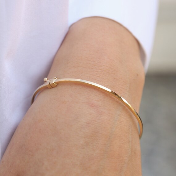 mens gold wrist bands