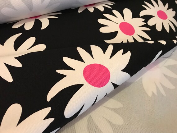 Marimekko Rakastaa Ei Rakasta, Upholstery Grade Cotton