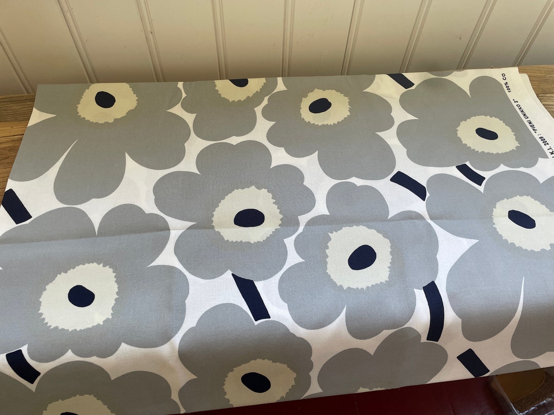Marimekko Pieni Unikko Outdoor Fabric (per 1/2M) main image 1