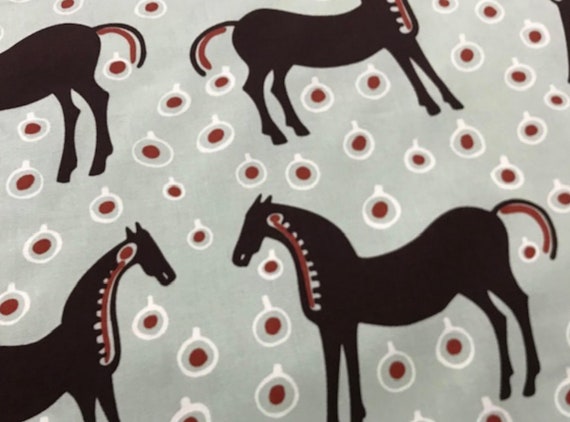 2024年冬【法人向けお歳暮】 Marimekko Musta Tamma Horse Heavy Cotton Fabric Sold by Half その他