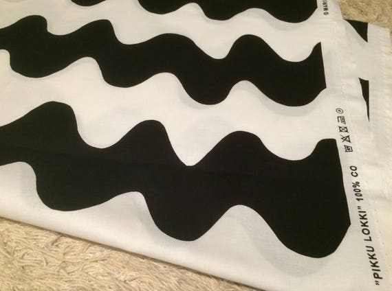 Marimekko Pieni Lokki Light Cotton Satin Fabric Piece, Half Yard 