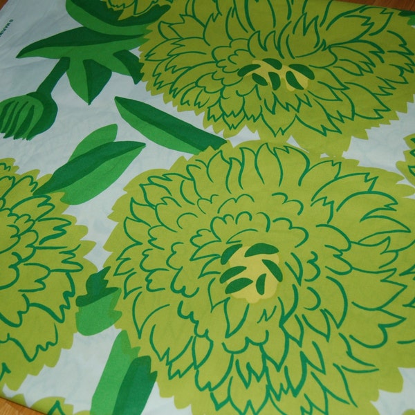 Marimekko lime green Primavera, beatiful retro print by Maija Isola, 1 yard, Finland