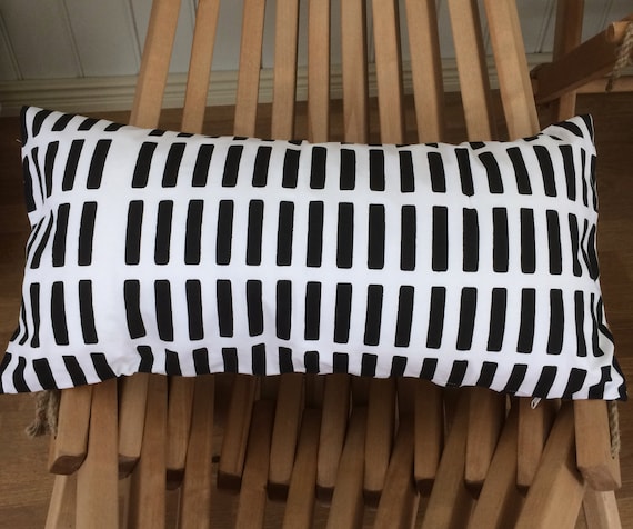 ブラック アルテック シエナ ピロー クッションカバー、30 x 60 cm、12 