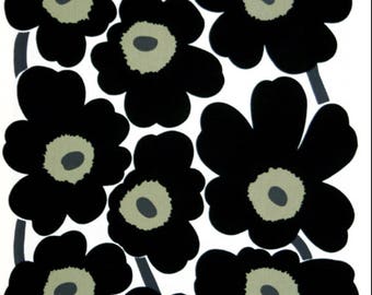 Tissu Marimekko noir BIG unikko de Finlande, vendu par cour, de Finlande