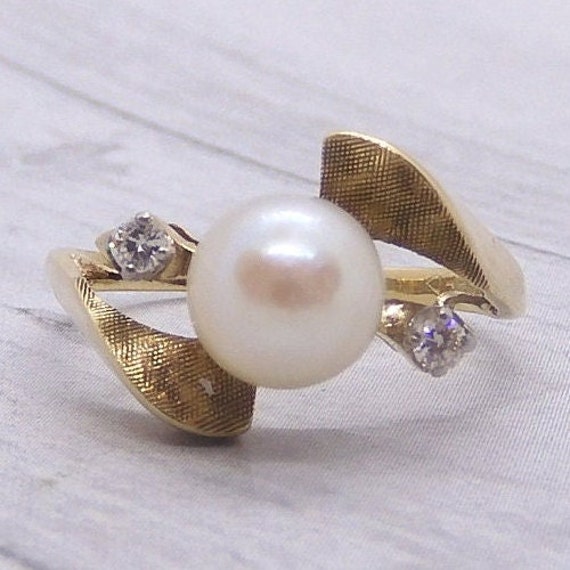 Vintage Cultured Pearl and Diamond .06 ctw Bypass… - image 1