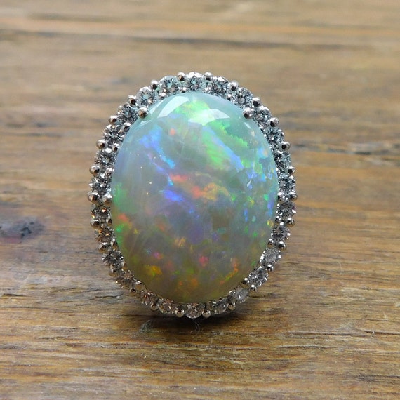 Breathtaking 11.18 Ctw Natural Australian Fire Opal and Diamond