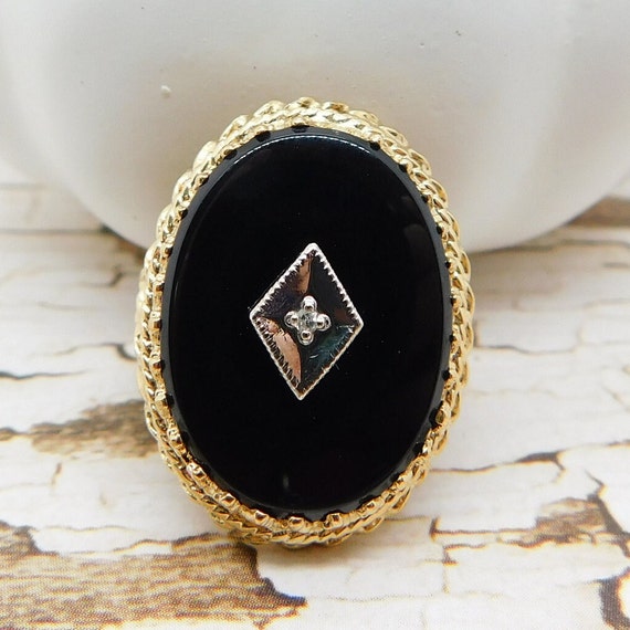 Vintage .005ct Diamond & Oval Onyx Ring 14K Yello… - image 1