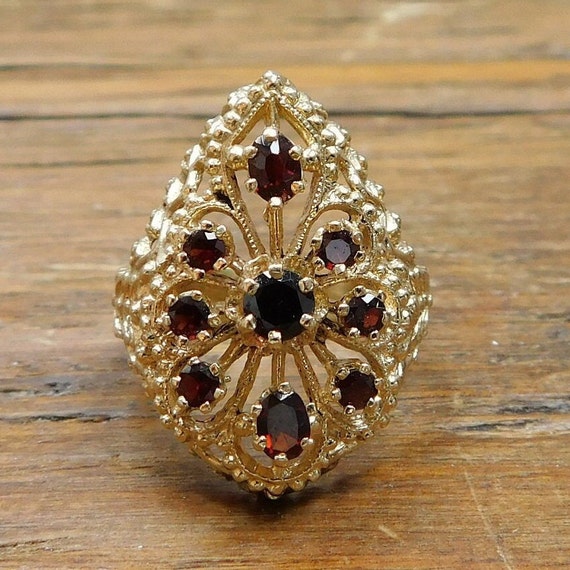 Ornate Garnet 1.39 ctw Pear Shape Ring 14k Gold