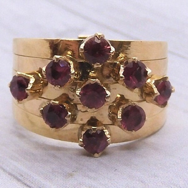 Ruby Harem Ring 1.80 Carat tw 18K Gold size 7.5/ Anniversary Gift/ Valentines Gift/ Girlfriend/ Wife/ Love