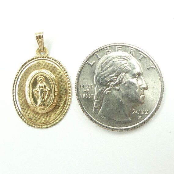 Religious Miraculous Medal Pendant 14K Yellow Gold - image 3