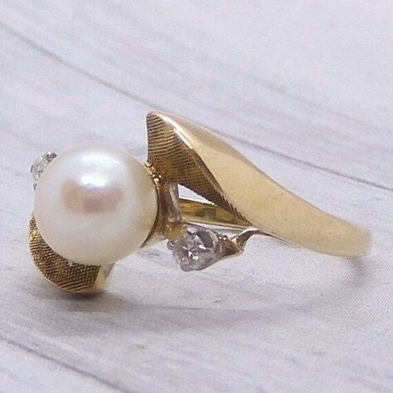 Vintage Cultured Pearl and Diamond .06 ctw Bypass… - image 2