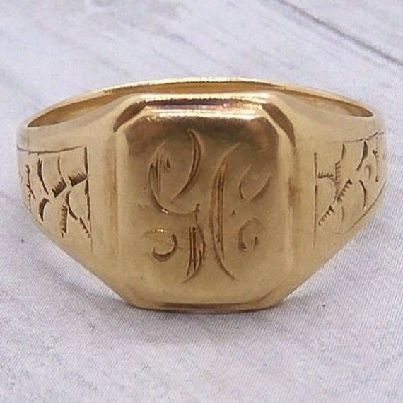 Edwardian signet deals ring