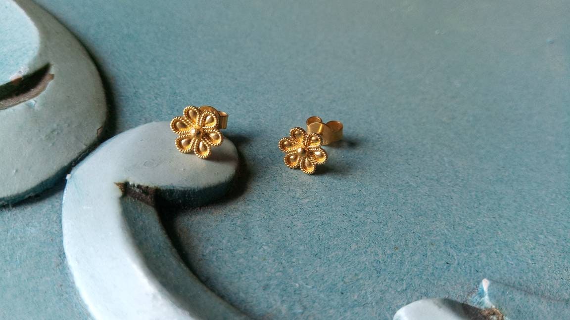 K18 Gold Earrings - Etsy