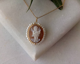 18k Gold Cameo with Pearl pendant and brooch-Real Cameo pendant-Carved by hand Angel profile-Handmade jewel-Gold Pin-Pearl Pendant-Cameo pin