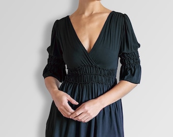 Goddess Sleeve Ruched Empire Waist Top in Black