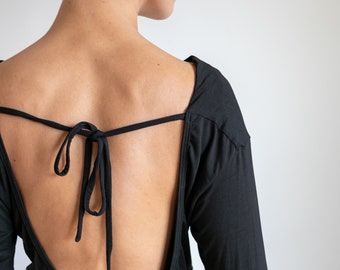 Leslie Backless Long Sleeve Shirt in Black