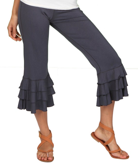 Darlene Ruffle Bloomer Yoga Pants in Dark Gray for Womens | Etsy