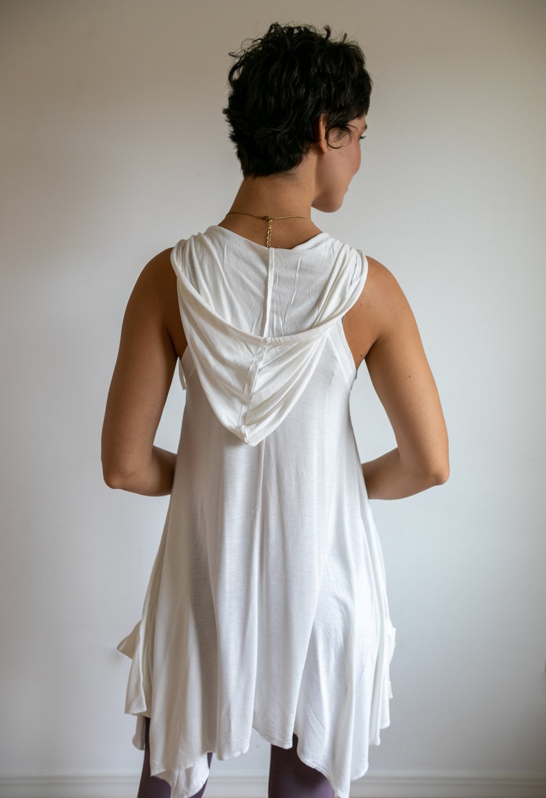 Pixie Sleeveless Hoodie Dress in White Bamboo Fabric image 5