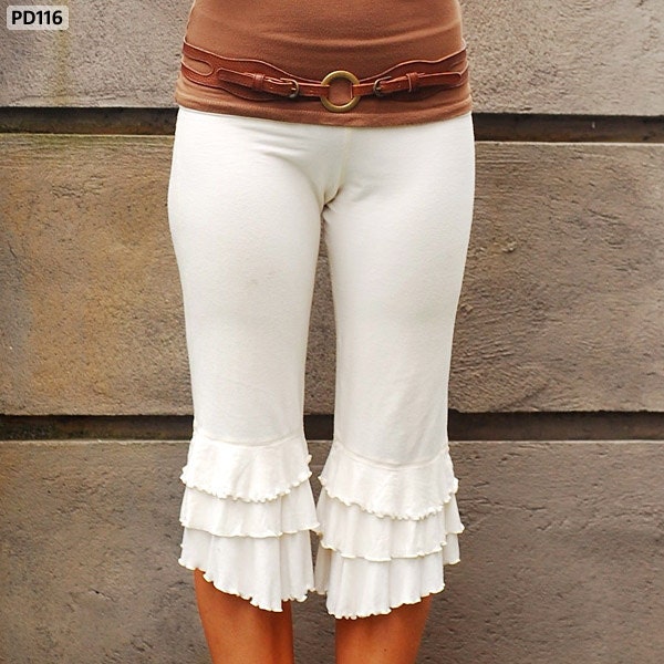 womens ruffle capris