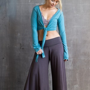 Yoga Wrap Top w/ Tie Front image 2