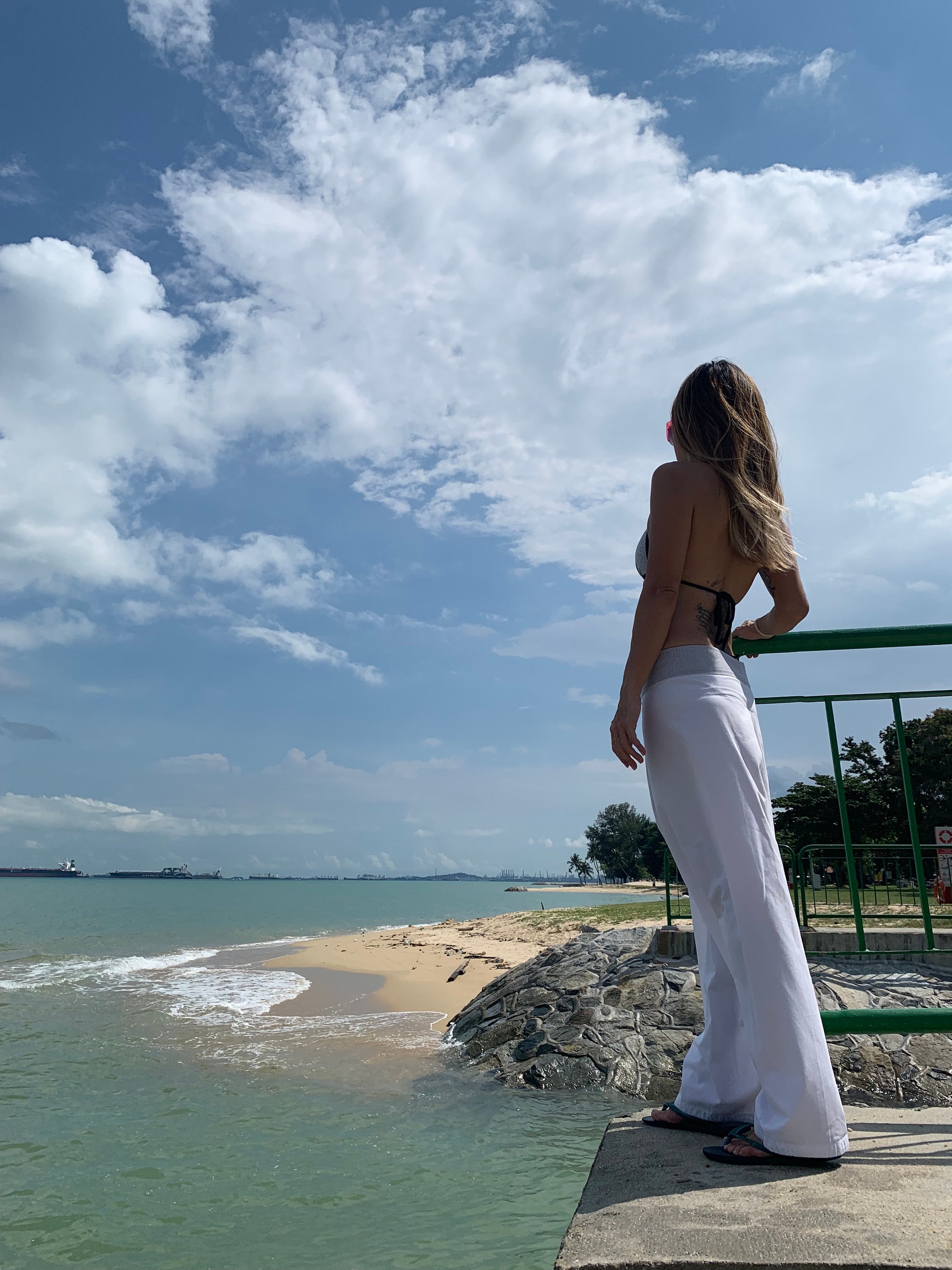 STIKK yoga and beach casual pants: Pinstripe Party