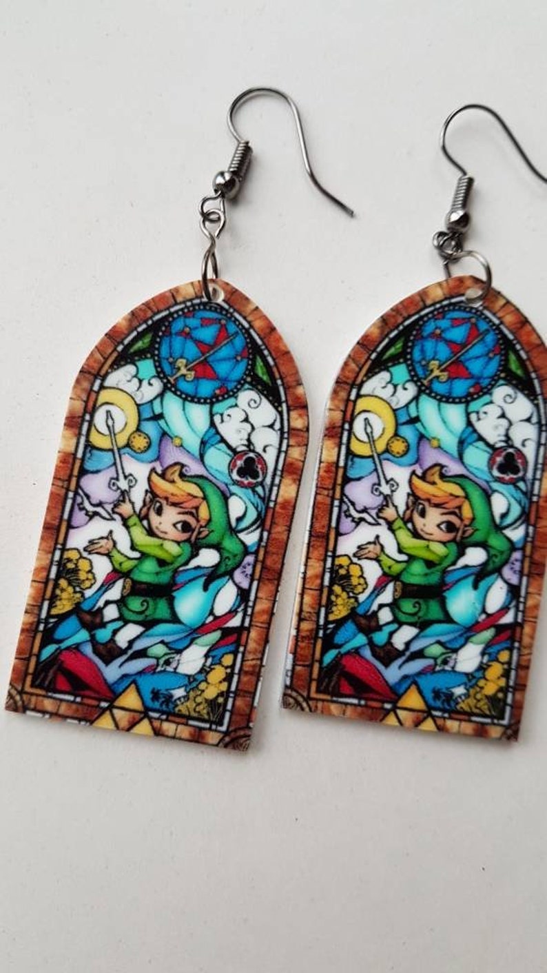 The Legend of Zelda Link dangle drop earrings. Etsy
