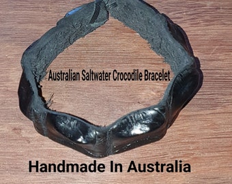 Genuine Handmade Beautiful   Australian Saltwater Hornback  Crocodile Wristband With Registered WW Cites  Product ID Tag Included.