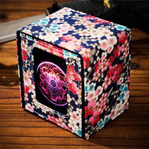 Der Shogun (Sakura der Dusk) - Deck Box für Sammelkartenspiele, TKG, EDH, Kommandant, LKG, DnD Zauberkarten, Würfeln und Countern